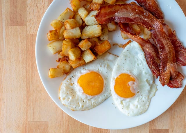 MORNING BREAKFAST.